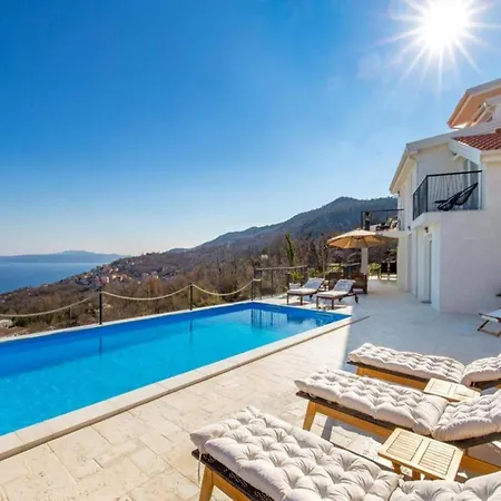 Stunning With Panoramic View Villa Opatija